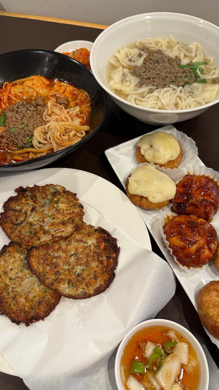 『明洞　食道楽』の動画のカバー